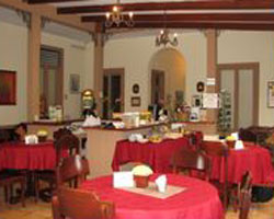 Taylor Inn