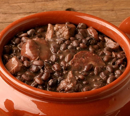 Frijoles Tiernos con Cerdo